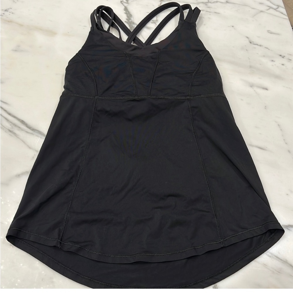 Lululemon Black workout tank - Picture 1 of 2